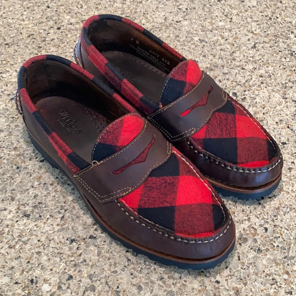 Bass Weejuns Buffalo Plaid and Brown Leather in 7D (Women’s 8.5)